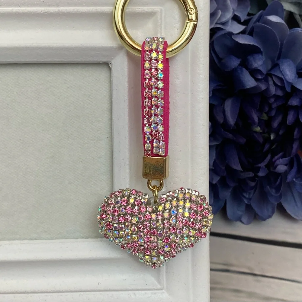 Chic Multicolor Pink Crystal & Leather Heart Keychain - Picture 1 of 11